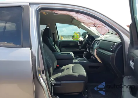 2020 Toyota Tundra Sr5 z USA, uszkodzony, nr VIN 5TFRY5F13LX257419